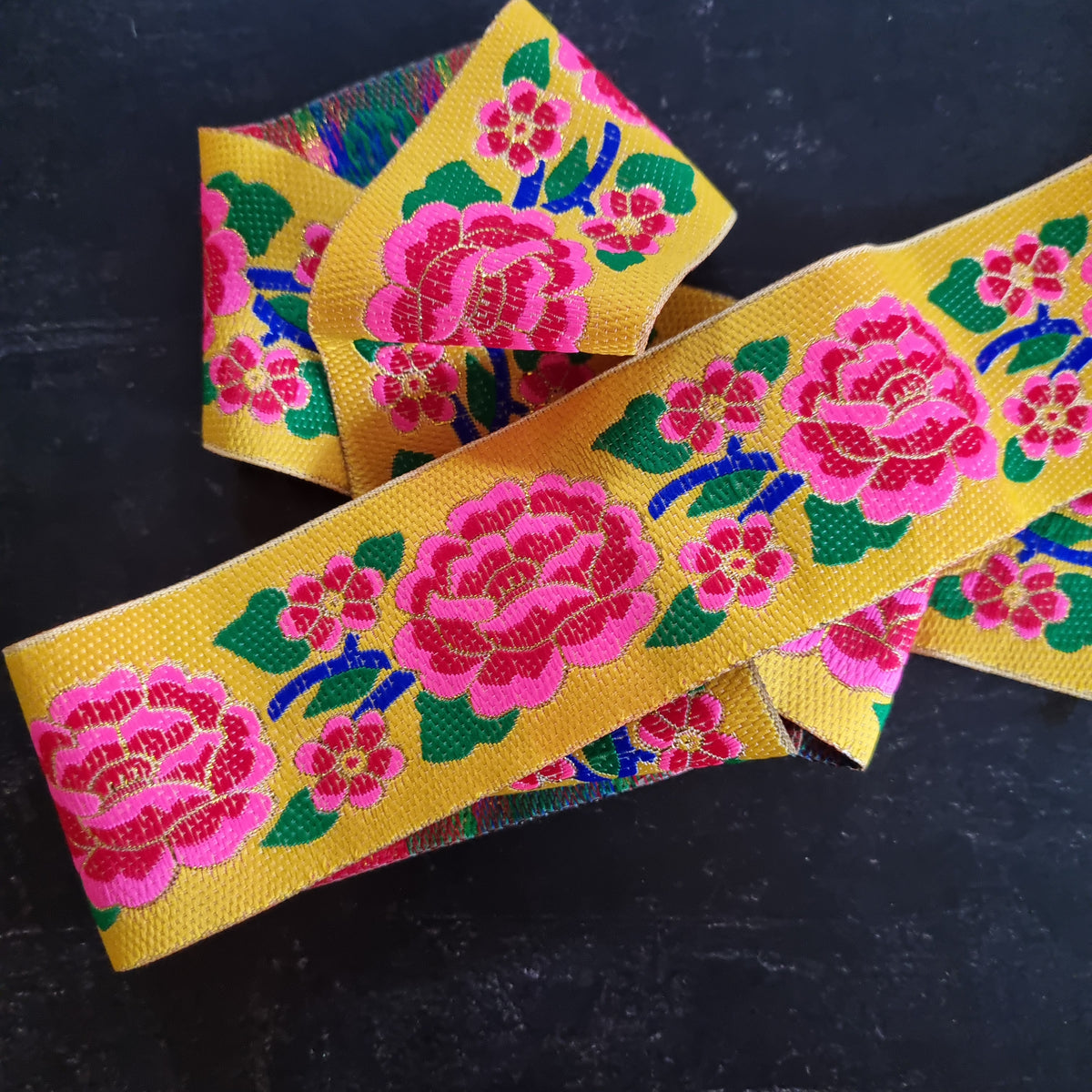 Gult bånd - Hårpynt med blomster og perler til bryllup, konfirmation og fest