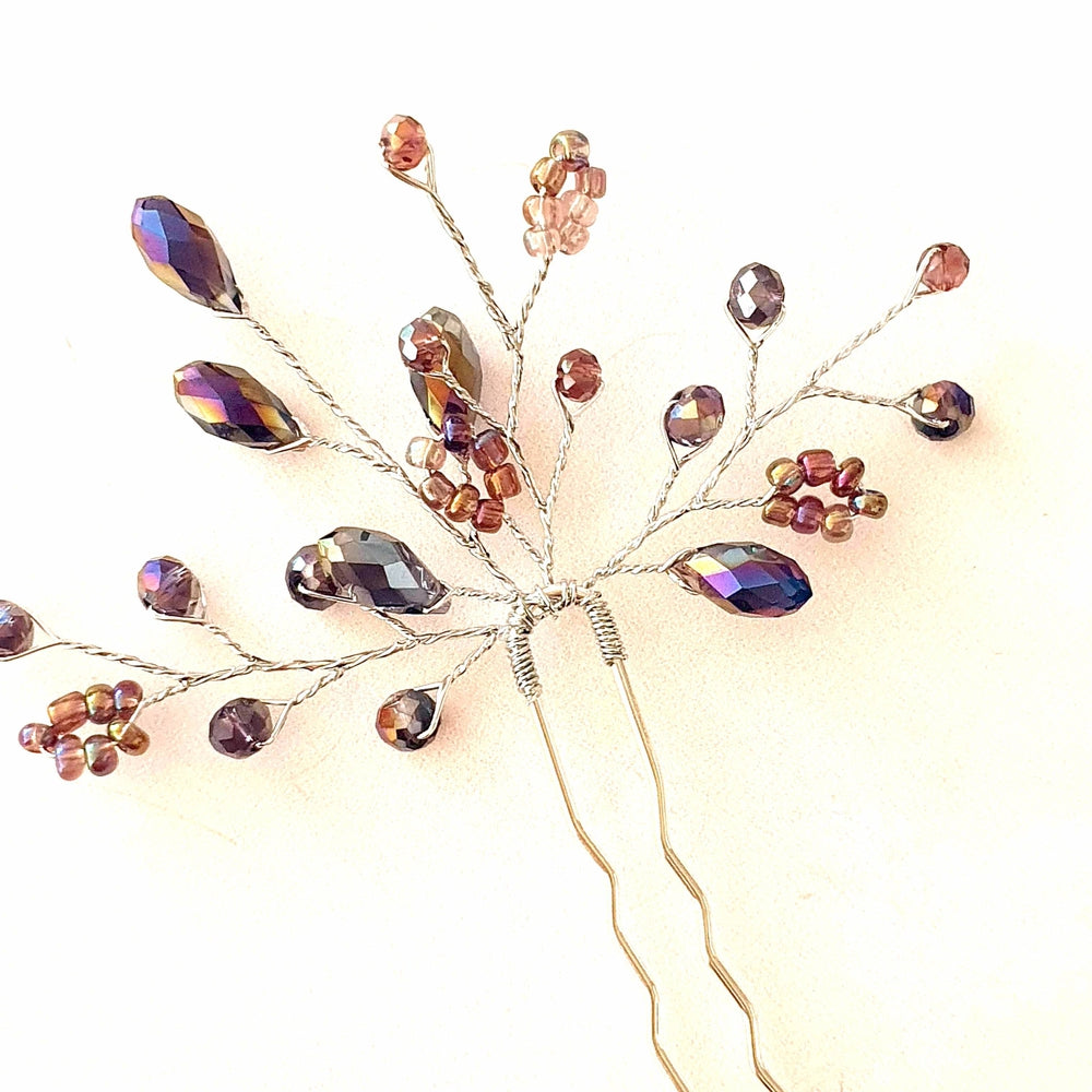 Hårnål med violette perler - Hårpynt med blomster og perler til bryllup, konfirmation og fest