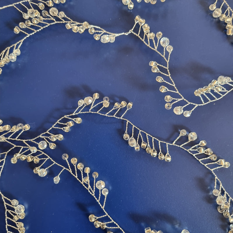 Kæmpe lang hårkæde i det fedeste design - Hårpynt med blomster og perler til bryllup, konfirmation og fest