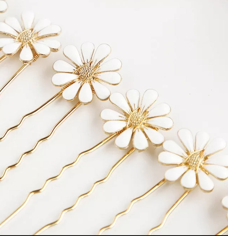 De fineste hårnåle med marguerit - Hårpynt med blomster og perler til bryllup, konfirmation og fest