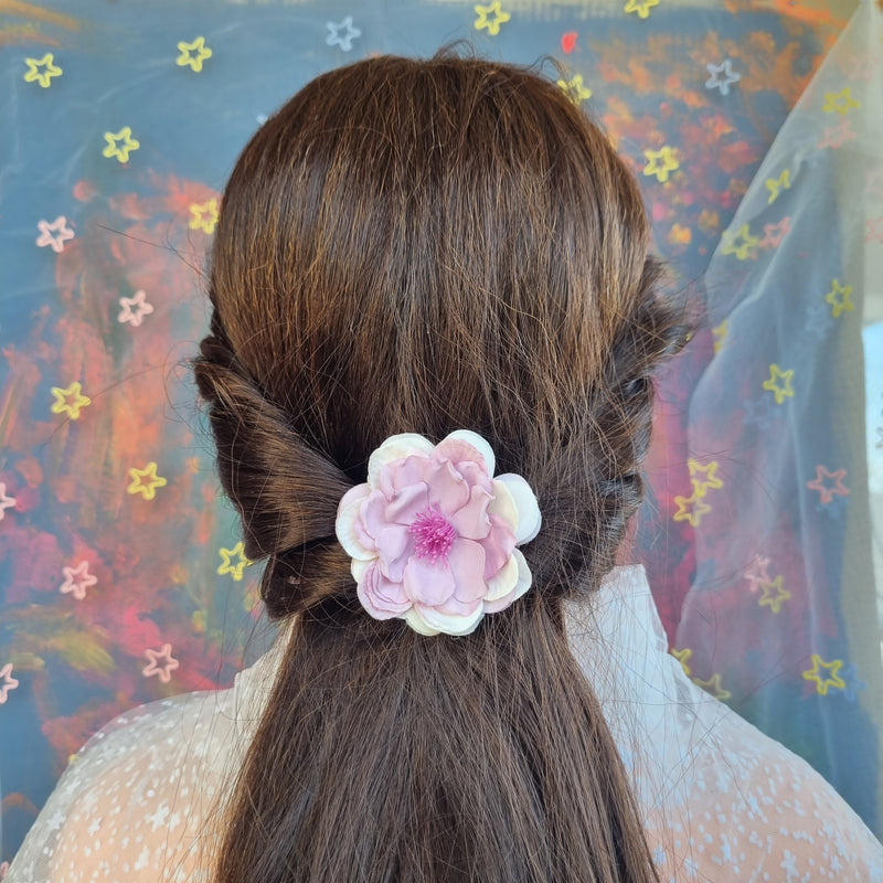 De absolut fineste små blomsterspænder - Hårpynt med blomster og perler til bryllup, konfirmation og fest