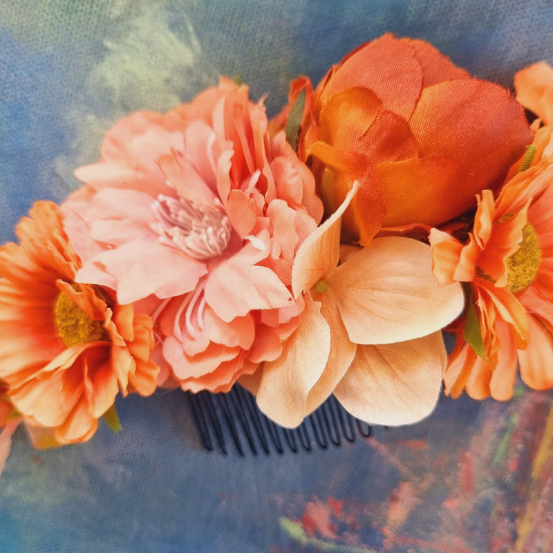 Orange hårkam - Hårpynt med blomster og perler til bryllup, konfirmation og fest