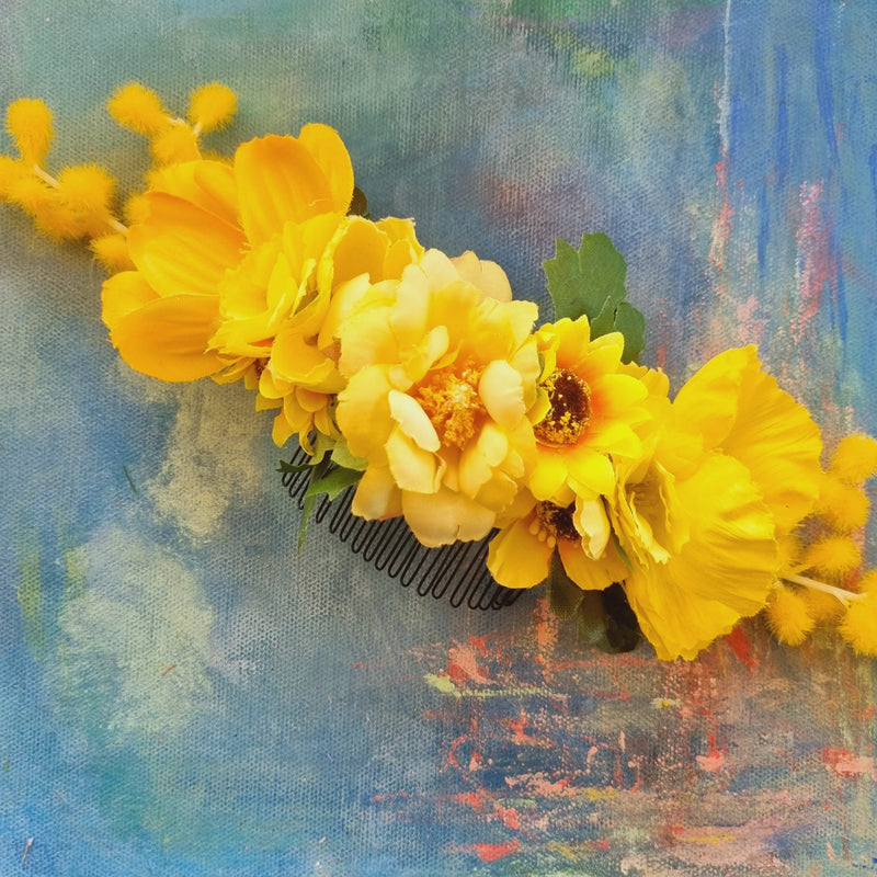 Stor gul hårkam med mimoser - Hårpynt med blomster og perler til bryllup, konfirmation og fest