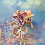 Stor hortensia hårnål i de smukkeste farver - Hårpynt med blomster og perler til bryllup, konfirmation og fest