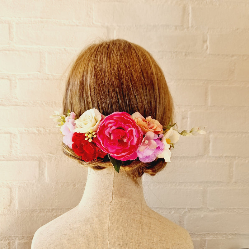 Smuk hårkam med pink blomster - Hårpynt med blomster og perler til bryllup, konfirmation og fest