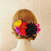 Farverig hårkam - Hårpynt med blomster og perler til bryllup, konfirmation og fest