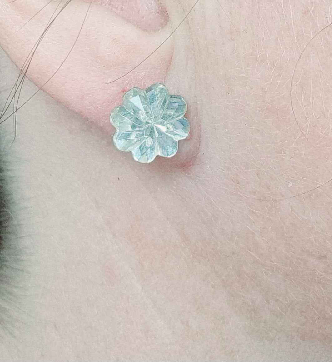 Smukke vintage øreringe - Hårpynt med blomster og perler til bryllup, konfirmation og fest