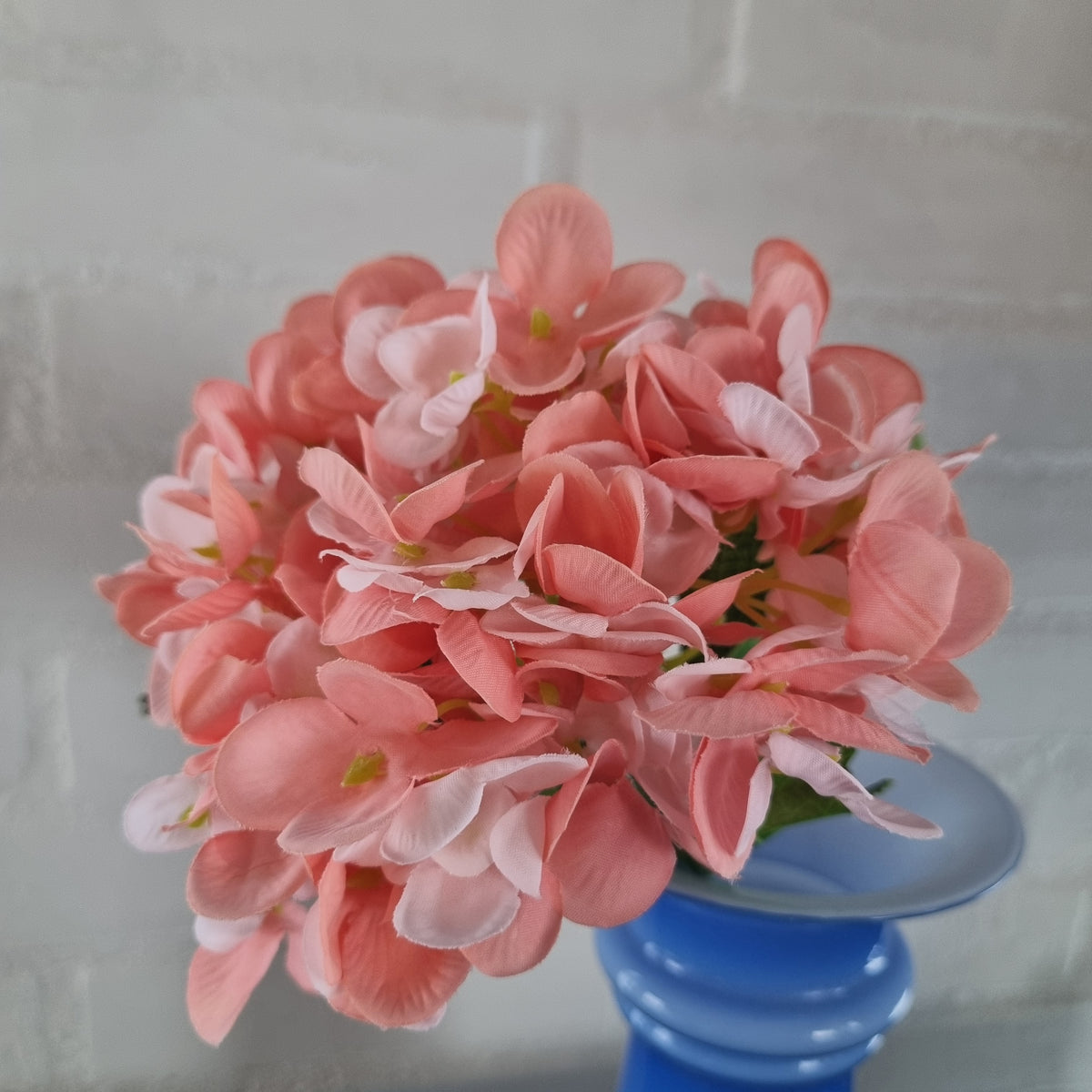 Hortensia - lyserød - Hårpynt med blomster og perler til bryllup, konfirmation og fest
