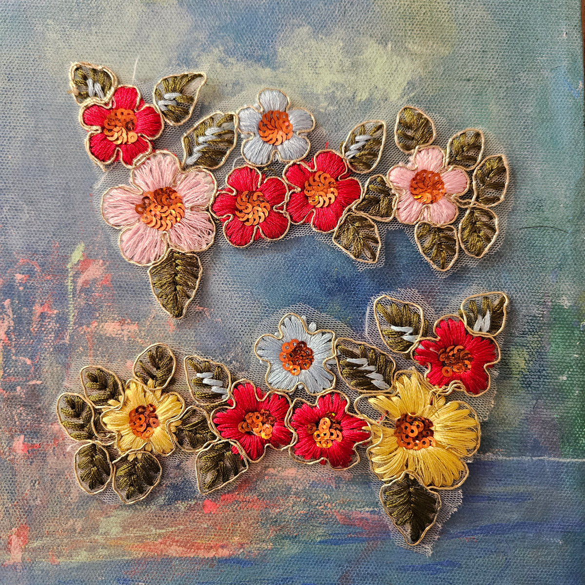 To broderier til påsyning - Hårpynt med blomster og perler til bryllup, konfirmation og fest