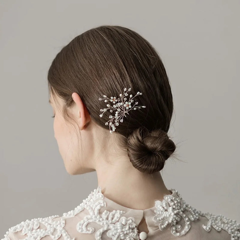 Den fineste hårnål med perler og rhinsten - Hårpynt med blomster og perler til bryllup, konfirmation og fest