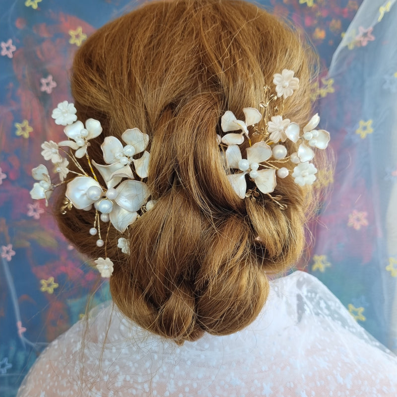 De smukkeste store hårnåle - Hårpynt med blomster og perler til bryllup, konfirmation og fest