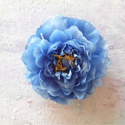 Stor blå pæon - Hårpynt med blomster og perler til bryllup, konfirmation og fest