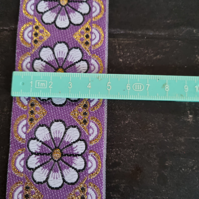 Bånd i lilla - Hårpynt med blomster og perler til bryllup, konfirmation og fest