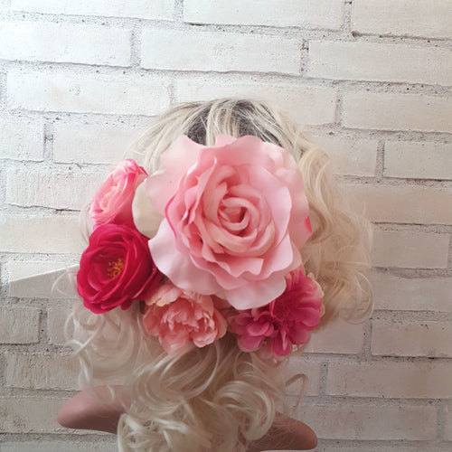 Pink rose til håret - Hårpynt med blomster og perler til bryllup, konfirmation og fest