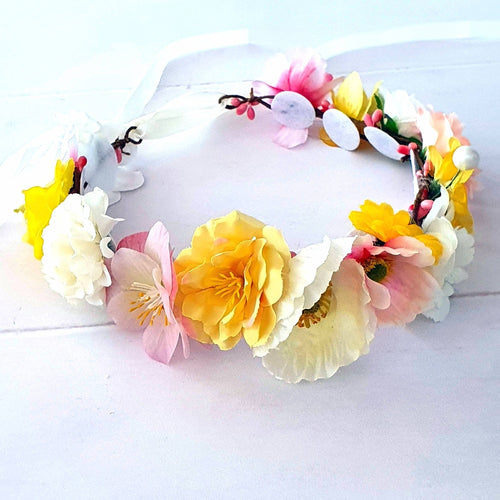 Verdens andenmest pæne blomsterkrans - Hårpynt med blomster og perler til bryllup, konfirmation og fest