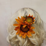 Stor solsikke - Hårpynt med blomster og perler til bryllup, konfirmation og fest