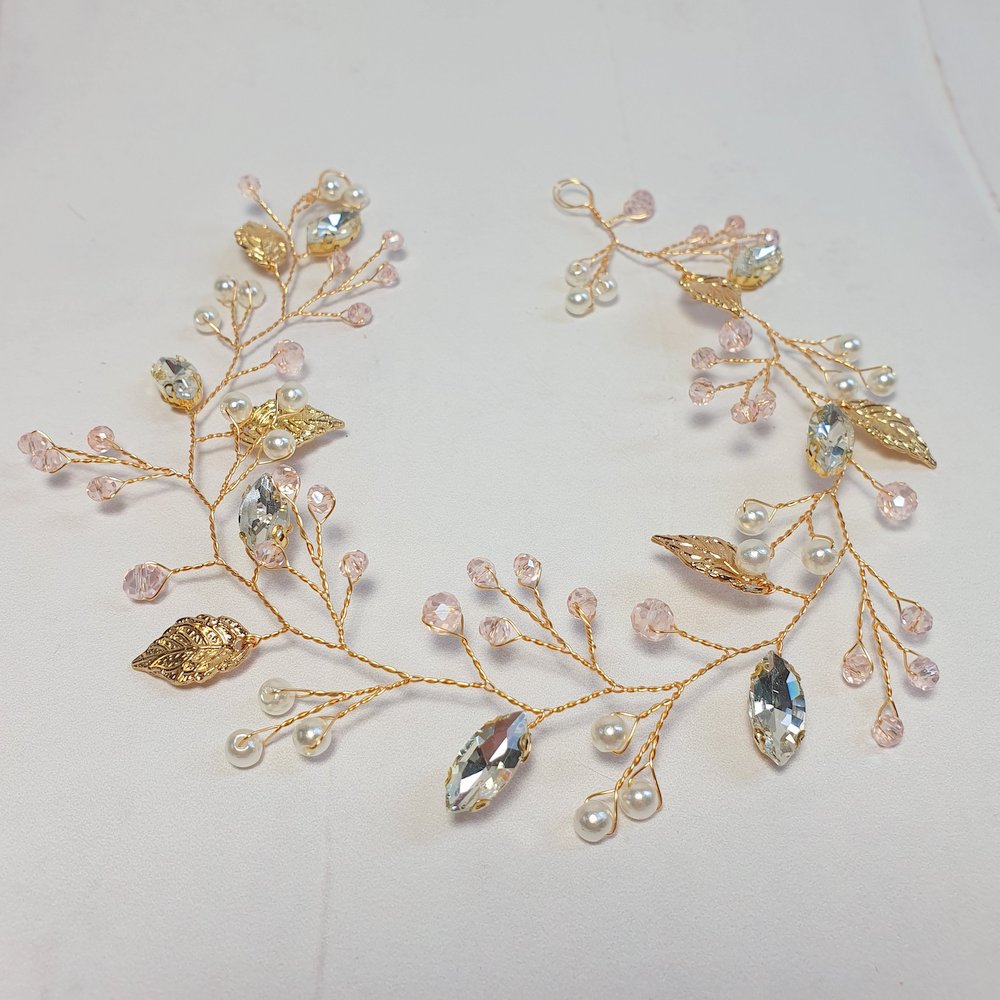 Super fin hårkæde med rosa krystaller - Hårpynt med blomster og perler til bryllup, konfirmation og fest