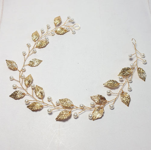 Lille hårkæde i guld med blade og perler - Hårpynt med blomster og perler til bryllup, konfirmation og fest