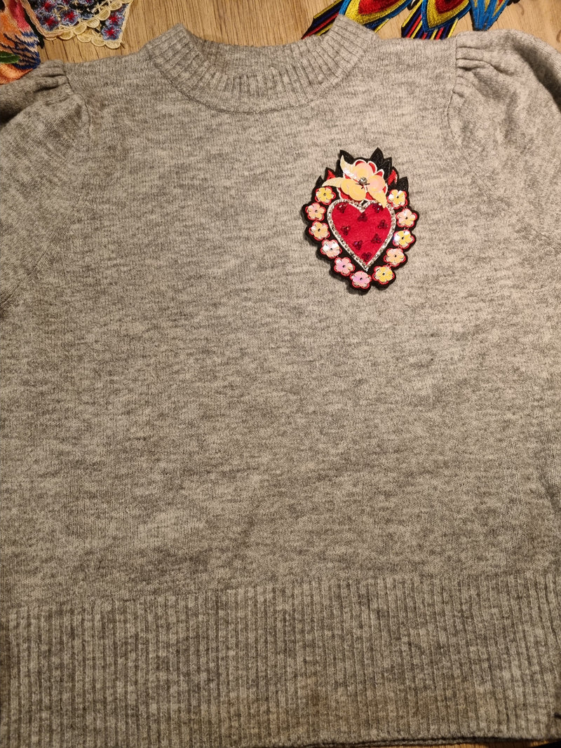 Det smukkeste strygemærke - Hårpynt med blomster og perler til bryllup, konfirmation og fest