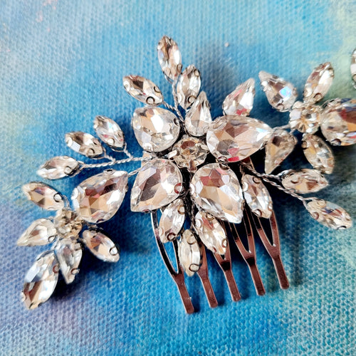 Den smukkeste store krystal-kam - Hårpynt med blomster og perler til bryllup, konfirmation og fest