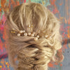 Sæt med 5 hårnåle - vælg mellem guld og sølv - Hårpynt med blomster og perler til bryllup, konfirmation og fest
