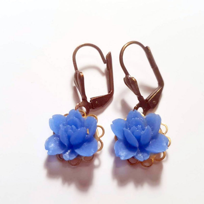 Blå øreringe - Hårpynt med blomster og perler til bryllup, konfirmation og fest