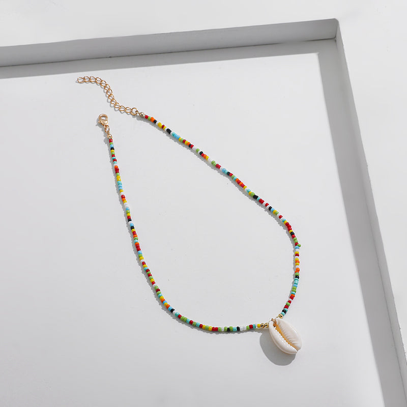 De skønneste halskæder med små perler - vælg mellem flere slags - Hårpynt med blomster og perler til bryllup, konfirmation og fest