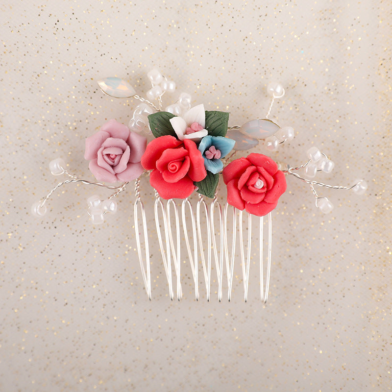 Fin lille hårkam - Hårpynt med blomster og perler til bryllup, konfirmation og fest