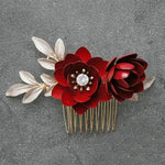 Den fineste hårkam med to røde roser i metal - Hårpynt med blomster og perler til bryllup, konfirmation og fest
